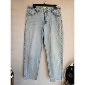 Forever 21 Light Wash High-Rise Jeans with Butterfly Embroidery size 30